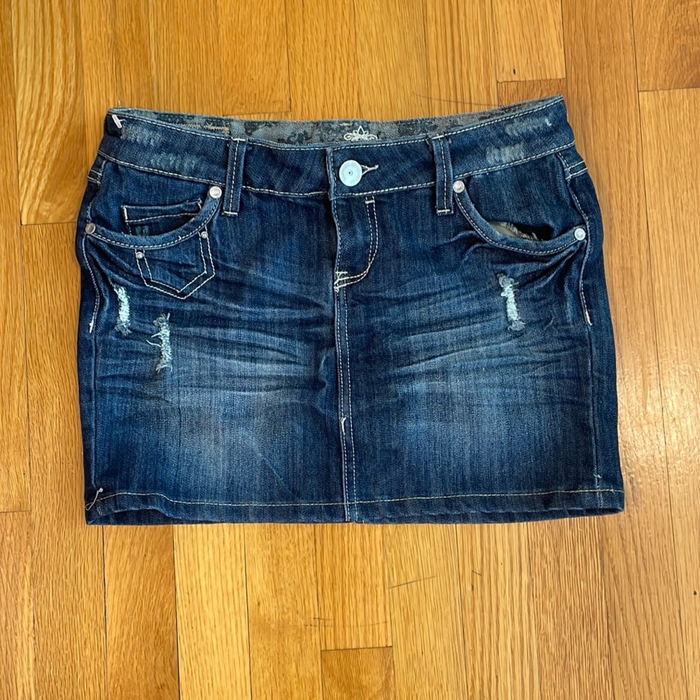 Almost famous jean skirt